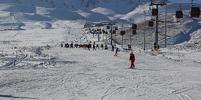 Başkan Büyükkılıç’tan Kayak Sezonu Açılan Erciyes’e Davet