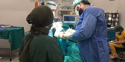 Bünyan Devlet Hastanesi’nde İlk Kez Diz Protez Ameliyatı Yapıldı