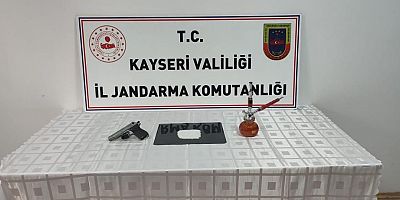 Kasık Bölgesinde Metamfetamin Saklayan Şüpheliye Gözaltı