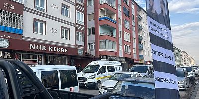 Kayseri’de 50 Yaşındaki Kadın Kendini Balkona Asarak Canına Kıydı