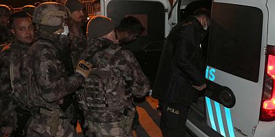 Kayseri’de Çalıntı Araçla Kaçan Şüpheli, Sulama Kanalında Yakalandı