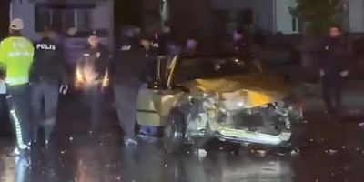 Kayseri’de Servis Aracıyla Servis Minibüsü Çarpıştı: 11 Yaralı