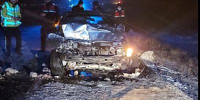 Kayseri'de TIR ile otomobil çarpıştı: 4 yaralı