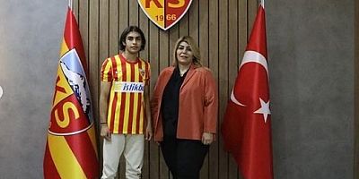 Kayserisporlu Genç Futbolcu Hayrullah Erkip