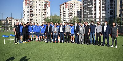 Talasgücü Belediyespor Onursal Başkanı Yalçın: Hedefimiz Şampiyonluk