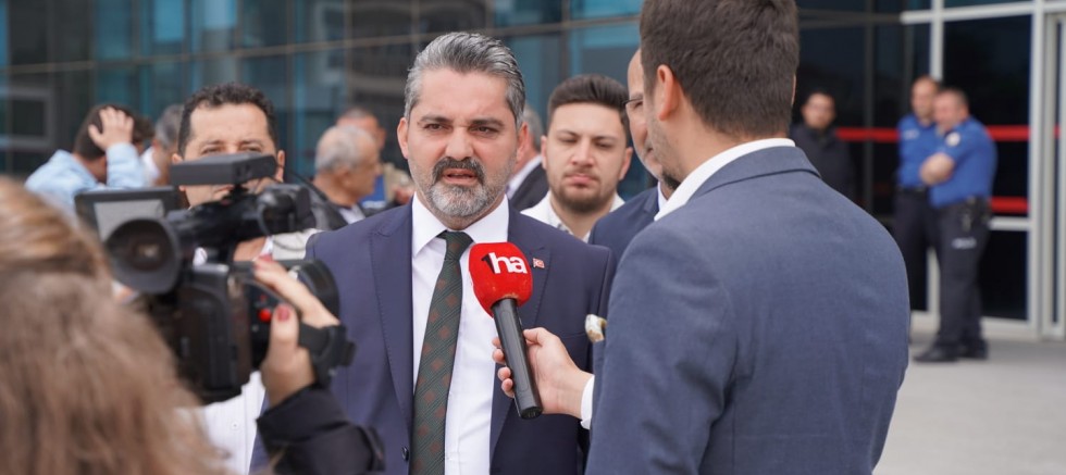 AK Parti İl Başkanı Üzüm: Vekillerimiz Kayseri’de Faydalı İşlere İmza Atacak