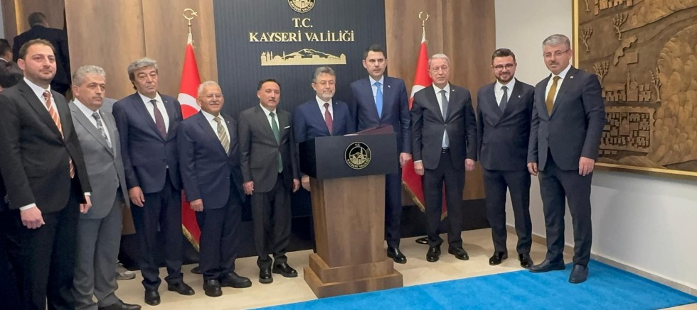 Bakan Kurum ve Yumaklı’dan Vali Çiçek’e Ziyaret