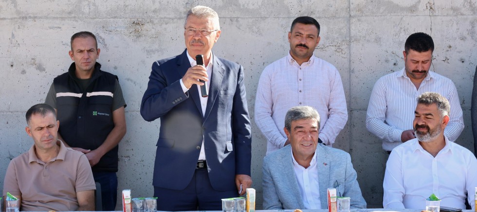 Başkan Akay, Maus Alım Törenine Katıldı