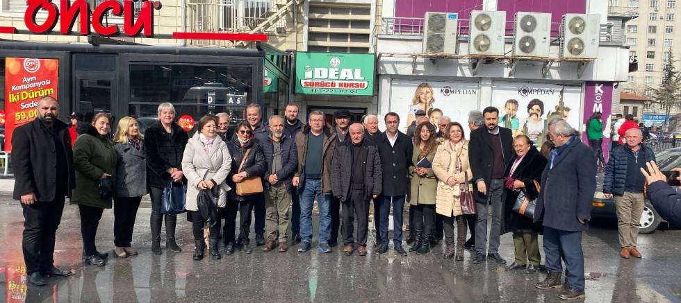 CHP Kayseri 10 İlçe Başkanı ve Parti İçi Muhalefetten Esnaf Çıkarması
