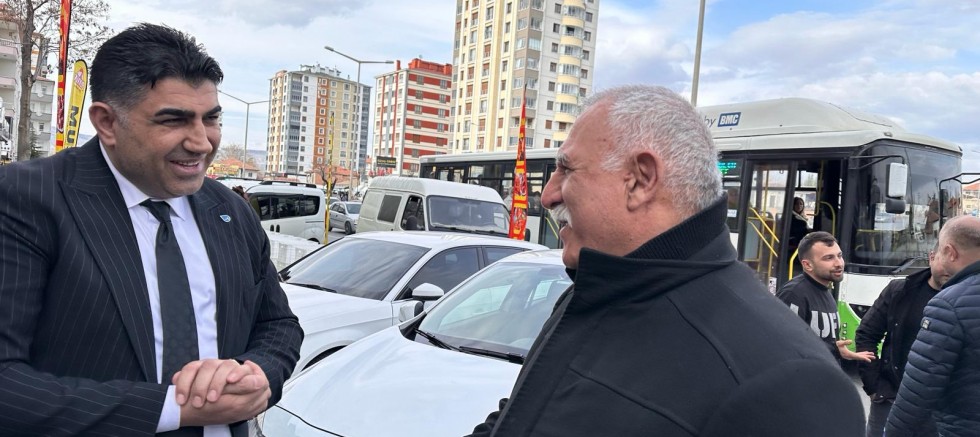 DEVA Partisi Kocasinan Belediye Başkan adayı Kadir Türkmen Seçim Çalışmalarını Aralıksız Sürdürüyor