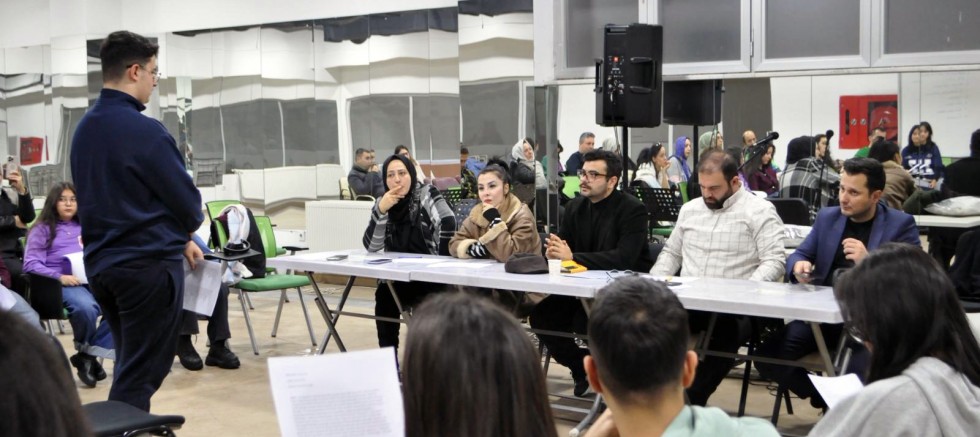 Karadut Tiyatrosu’nda Oyuncu Seçmeleri Devam Ediyor