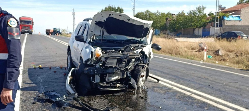 Kayseri’de 2 Aracın Çarpıştığı Kazada 3’ü Ağır 7 Yaralı