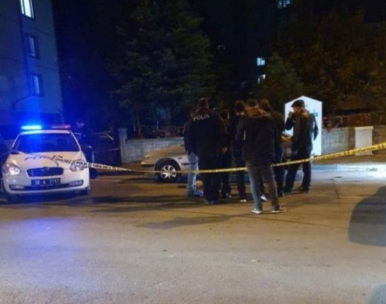 Kayseri’de Bıçaklı Kavgada 1 Kişi Yaralandı
