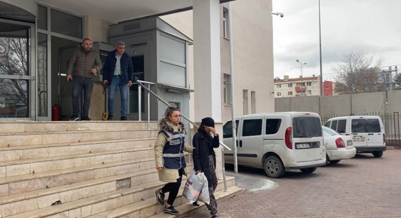 Kayseri’de Hırsızlık Suçundan Aranan 2 Hükümlü Yakalandı