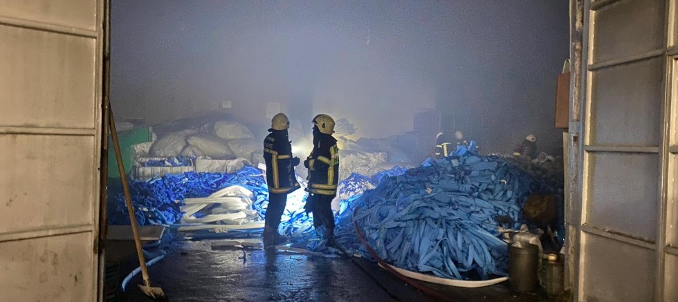 Kayseri’de Plastik Ambalaj Fabrikasında Yangın Çıktı