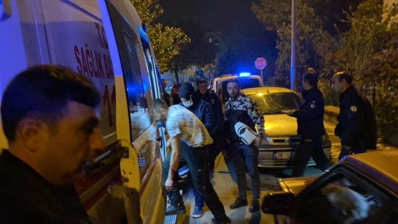 Kayseri’de Sokakta Yürüyen Vatandaş Kolundan Vuruldu