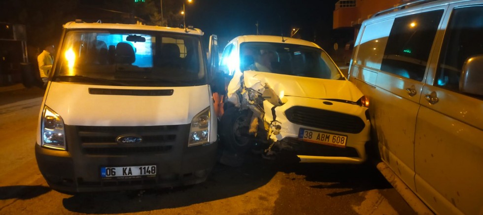 Kayseri’de Trafik Kazası 1 Kişi Hafif Yaralı
