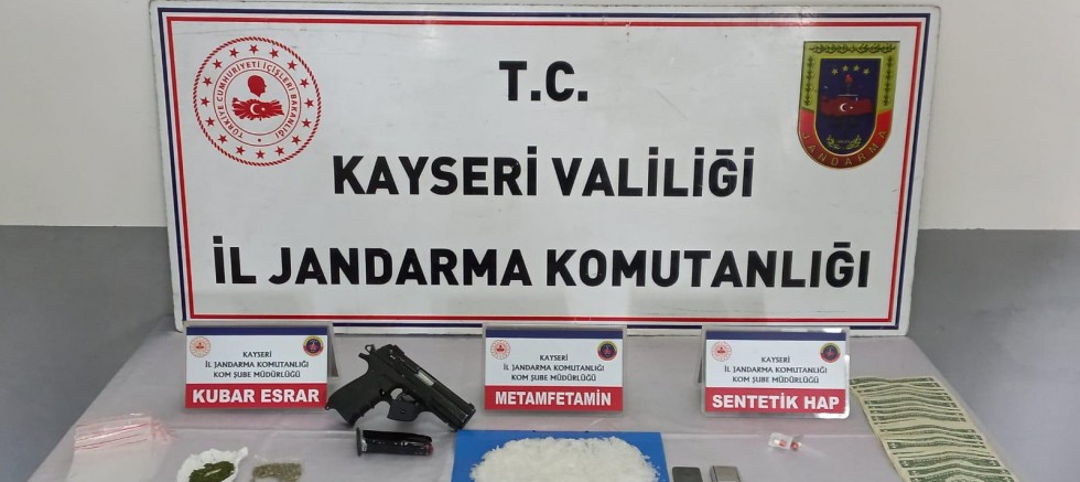Kayseri’de Uyuşturucu Operasyonunda 2 Gözaltı