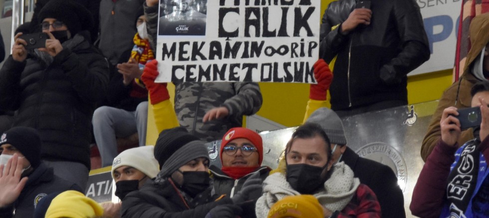 Kayserispor, Başakşehir maçında Ahmet Çalık anıldı