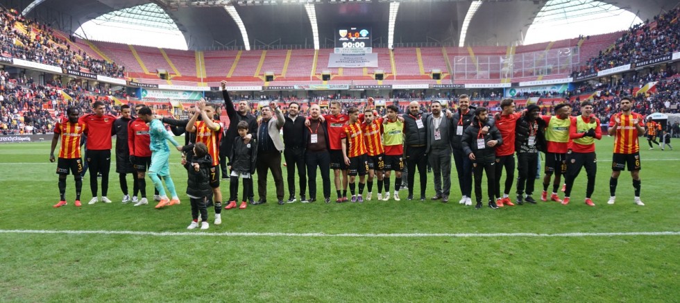 Kayserispor Kulübü 1 İdarecisi ve 2 Görevlisi PFDK’ya Sevk Edildi
