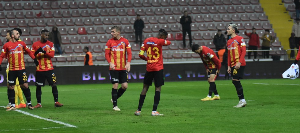 Kayserispor’un Mağlubiyet Serisi 4 Maça Çıktı