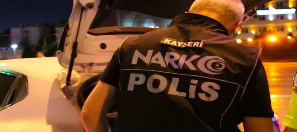 1 Ayda 3 Kilogram Narkotik Madde Ele Geçirildi