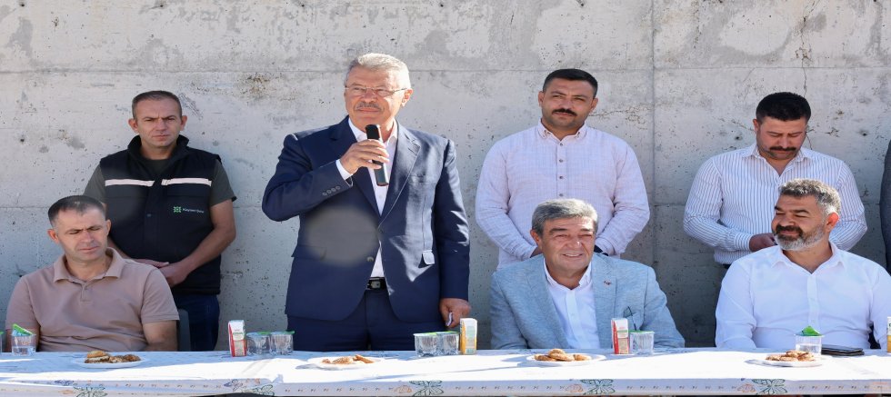 Başkan Akay, Maus Alım Törenine Katıldı