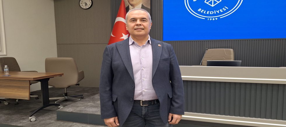CHP’li Özgür Özer; Esnafın Çalışma Saatlerine Yönelik Usul ve Esaslar Yeniden Düzenlenecek