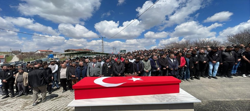 Kastamonu’da Hayatını Kaybeden Jandarma, Kayseri’de Son Yolculuğuna Uğurlandı