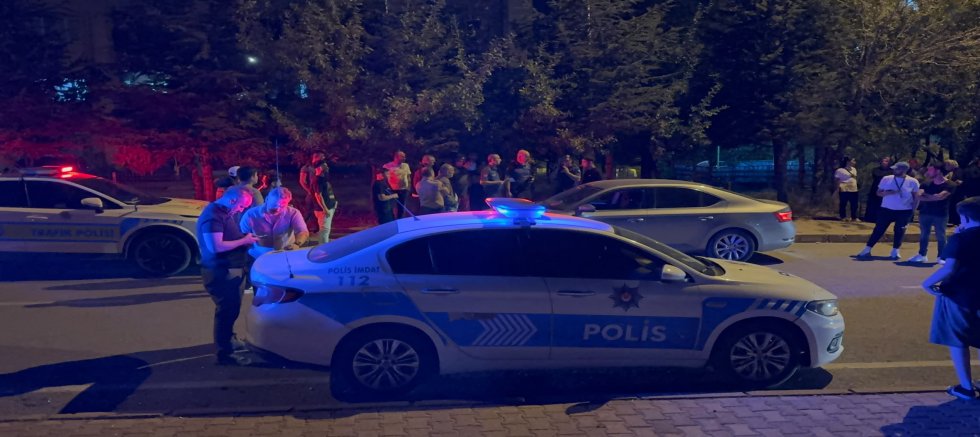 Kayseri’de Bıçaklı Kavga: 3 Yaralı
