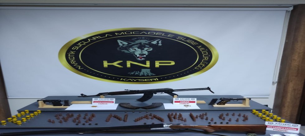 Kayseri’de Narkotik Operasyonunda Uyuşturucu Madde ve Tüfek Ele Geçirildi