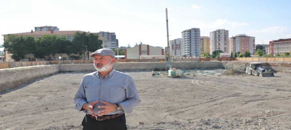 Kocasinan Akademi için Zümrüt Mahallesi’nde Çalışmalar Başladı