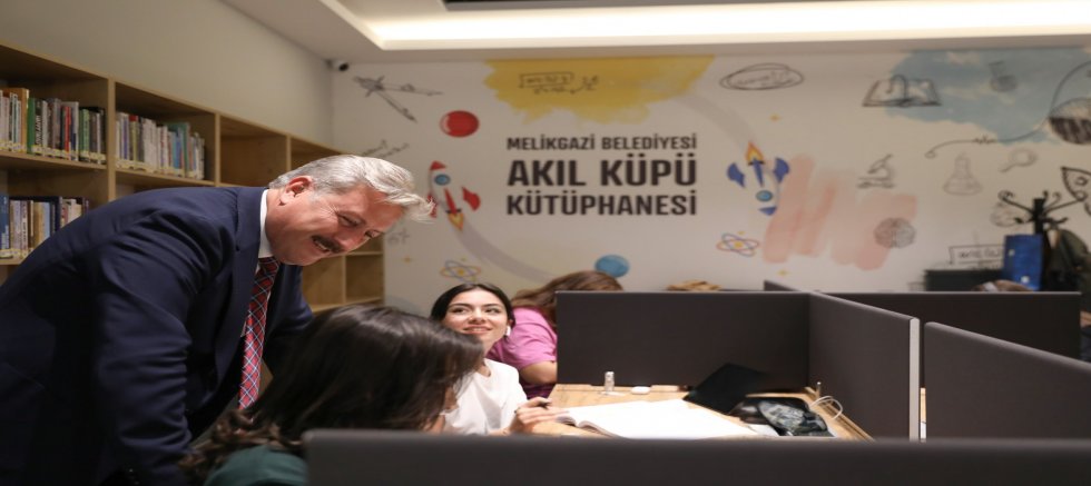 Melikgazi'nin Akıl Küpü Kütüphaneleri 80 Bin Kişiye Hizmet Ediyor