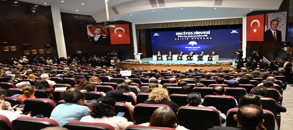 Tarım ve Orman Bakanı Yumaklı: Son 66 Yılın En Yüksek Yağışına Ulaşmış Durumdayız
