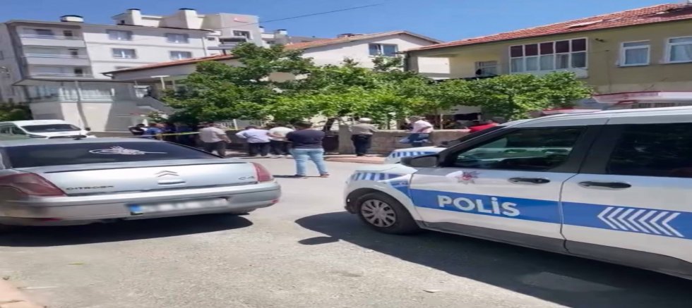 Tartıştığı Üvey Kızını Tüfekle Yraalayan Şahıs Daha Sonra Yaşamına Son Verdi