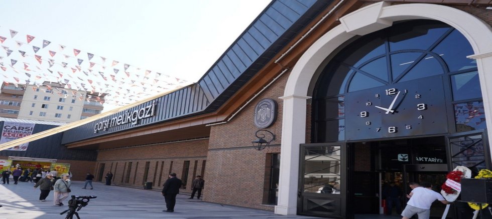 Türkiye’nin İlk Gıda AVM Konseptli Projesi ‘Çarşı Melikgazi’ Açıldı