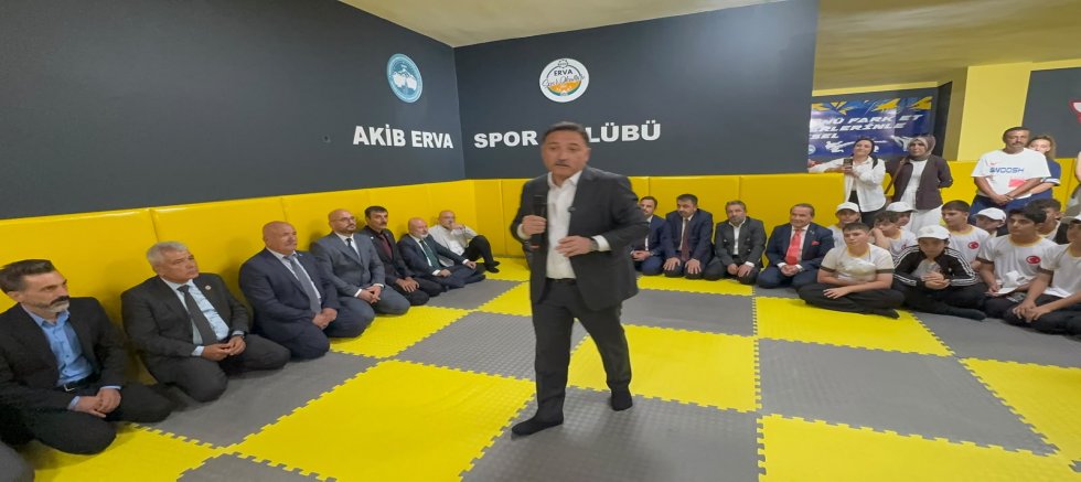 Vali Çiçek: ERVA Spor Okulları Benim İçin Namus ve Şeref Meselesi