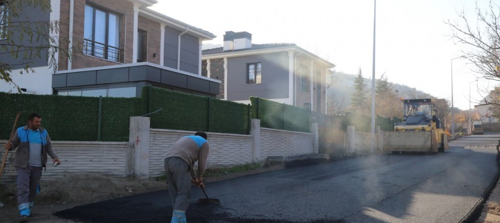 Melikgazi Belediyesi Altınoluk Mahallesi’nde Asfalt Çalışmasına Başladı