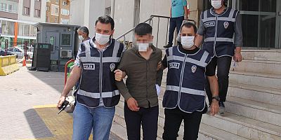 16 Yaşındaki Cinayet Şüphelisi Saklandığı Bahçede Yakalandı