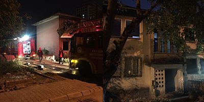 2 Katlı Metruk Binada Yangın