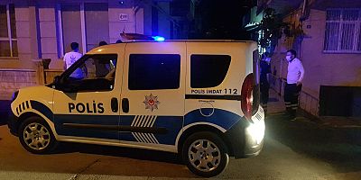 6 arkadaşıyla yaşadığı evde sırtından vurularak öldürüldü