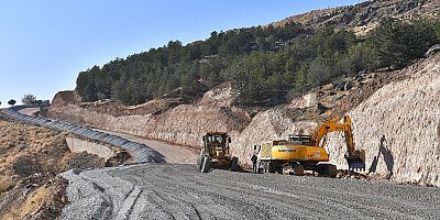 7.5 Milyon TL’lik Erkilet Hıdırellez Yolu’nda Özverili Çalışma