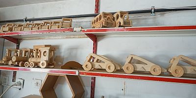 74 Yaşındaki Tahta Ustası Canleblebici