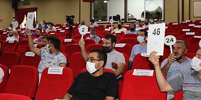 9 Adet Arsa Satıldı 2 Adet İş Yeri Kiraya Verildi