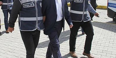 AGÜ’de görevli akademisyene FETÖ’den 6 yıl hapis