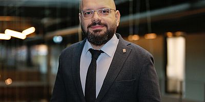 AGÜ Öğretim Üyesi Prof. Dr. Mutlugün’e Araştırma Teşvik Ödülü