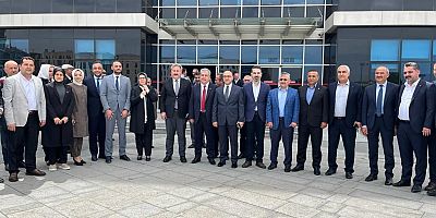 AK Parti Kayseri Milletvekilleri Mazbatalarını Aldı