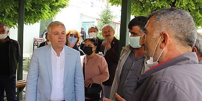 Akkışla Tarım Kredi Kooperatifi Başkanı Arık’a Dert Yandı: “Belediye Başkanı ‘Devleti Çiftçiye Sordurmayalım’ Diyor”