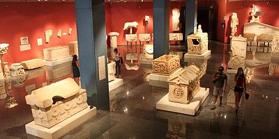 Antalya Müzesi'nde 'Kayıp Eser' İddiası