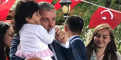 Arık Yüz Kızartıcı İfadeler İçeren “Masal Kitabı”nı Meclise Taşıdı